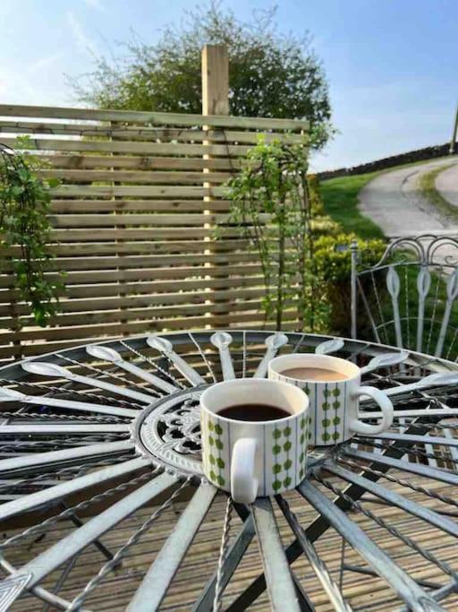 Luxurious 2 Bedroom Holiday Cottage Embsay Dış mekan fotoğraf
